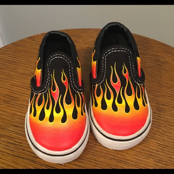 red flame vans slip on